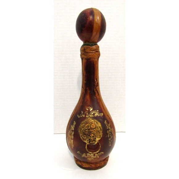 Italian Wine Decanter Vintage Brown Leather Lion Head Bottle Stopper Italy Vino - Picture 1 of 6
